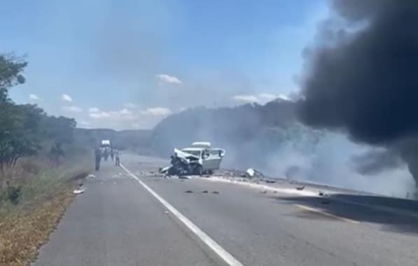 VÍDEO: Acidente deixa 4 feridos e trânsito lento na BR-116