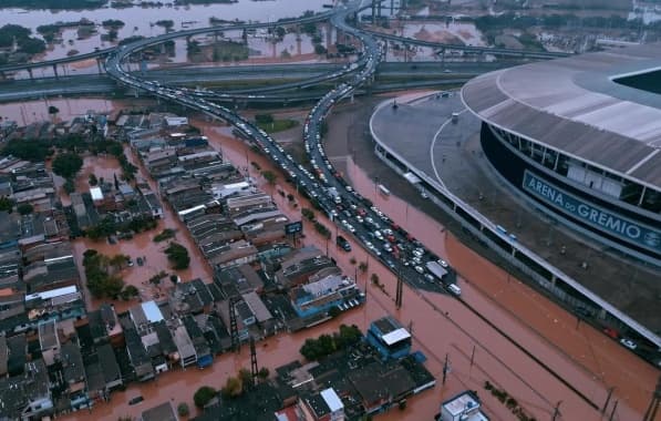VÍDEO: Arredores da Arena do Grêmio estão completamente alagados; confira