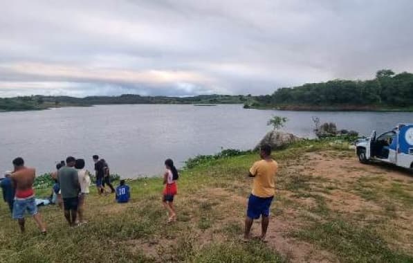 Vídeo mostra momento em que barco vira e causa morte de vítimas na Bahia 