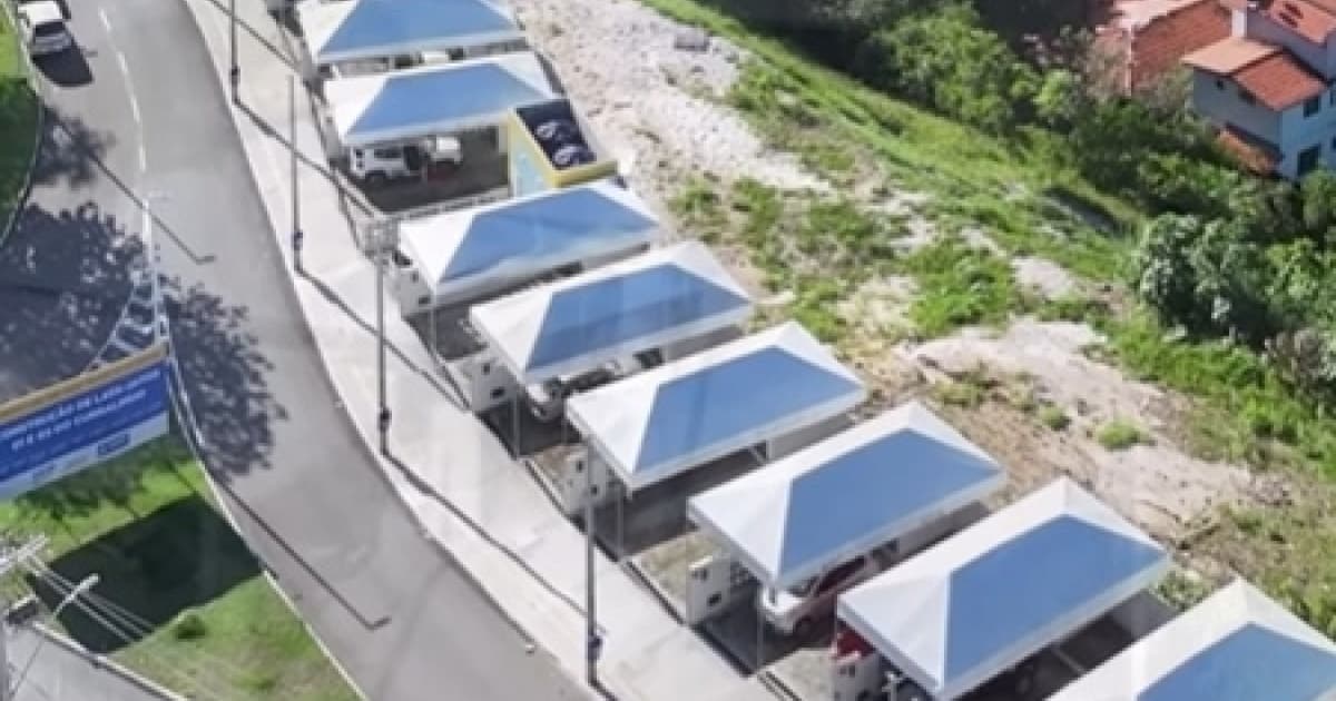 VÍDEO: Boxes de lava-jato inaugurados pela prefeitura de Salvador não funcionam e viram garagem improvisada