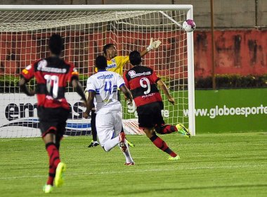 Vitória vence Camaçari e se recupera no Baianão
