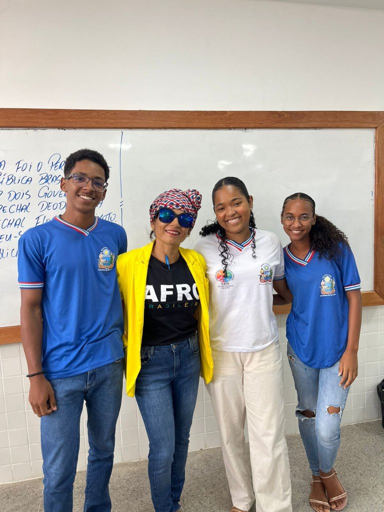 Professora Maria Ivone