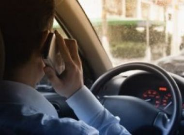Acidente causado por uso de celular ao dirigir será crime doloso