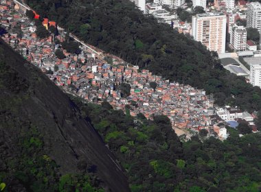 Mais da metade dos turistas que chegam ao Rio querem visitar favelas, aponta pesquisa