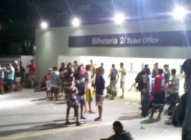 Tricolores e rubro-negros já fazem fila na Arena Fonte Nova