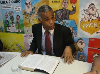 'Ex-gay', deputado 'lamenta' críticas de líder maçom da Bahia a Marco Feliciano