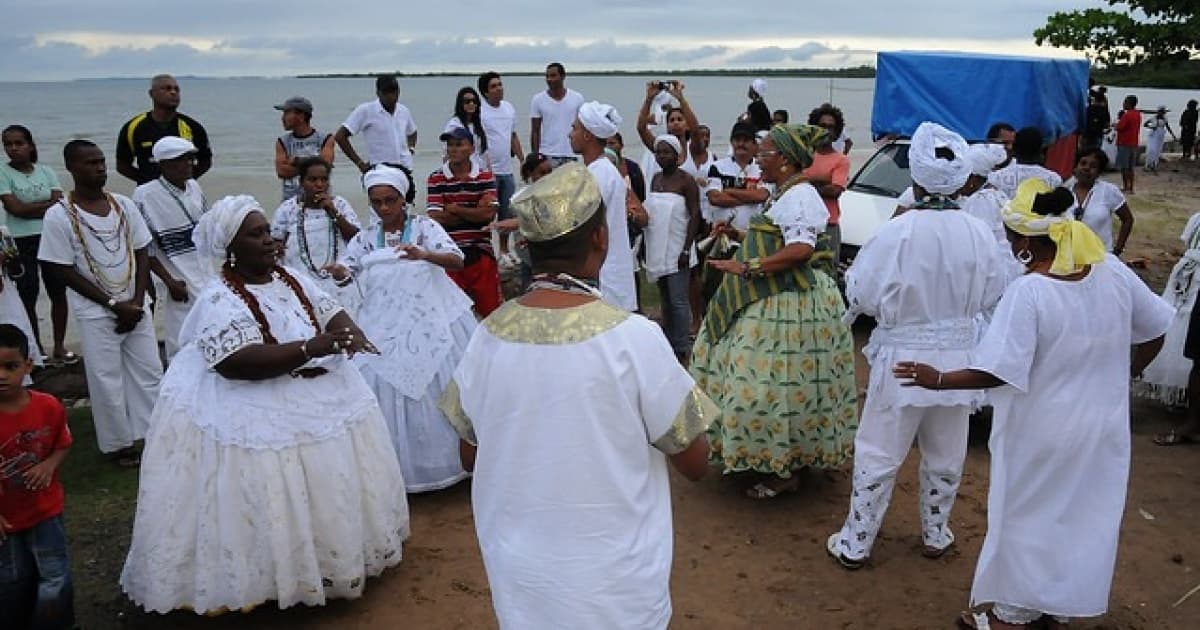 Bembé do Mercado, o maior candomblé de rua do mundo, celebra 135 anos no Recôncavo da Bahia