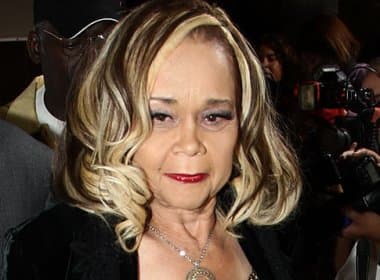 Etta James morre de câncer aos 73 anos