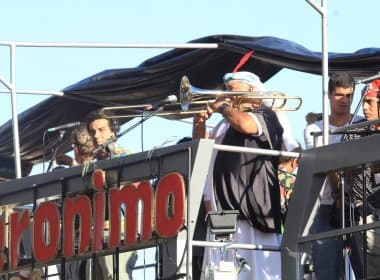 No último dia de Carnaval, Gerônimo traz marchinhas para circuito Dodô