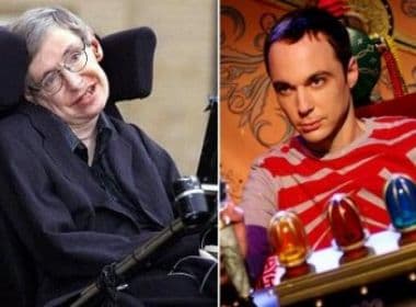 Sheldon discute com Stephen Hawking em The Big Bang Theory