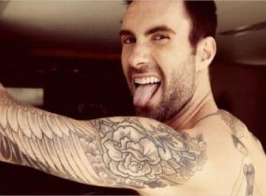 Cantor do Maroon 5 é expulso de academia na Coreia do Sul por causa de tatuagens