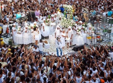 Carlinhos Brown anuncia participações da Enxaguada du Bonfim