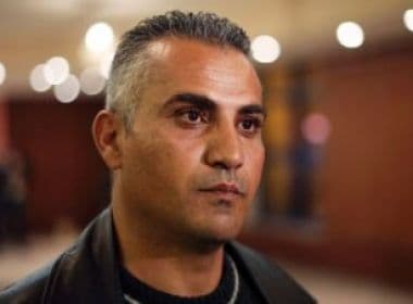 Cineasta palestino indicado ao Oscar é detido no aeroporto de Los Angeles