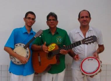 Grupo Aquarela do Samba promove passeio de escuna na Baía de Todos os Santos