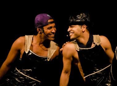 Espetáculo musical &#039;Éramos Gays&#039; volta a cartaz no Teatro Acbeu
