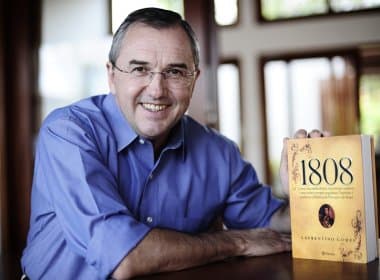 Autor de &#039;1808&#039; e &#039;1822&#039; conclui trilogia de livros de história do Brasil