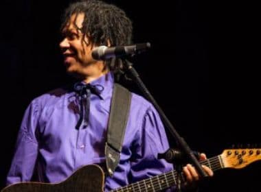 Djavan apresenta turnê Rua dos Amores na Concha Acústica