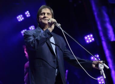 Roberto Carlos poderá cantar na abertura ou no encerramento da Copa do Mundo de 2014