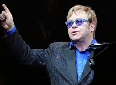 Elton John deve apresentar novo disco em Salvador em fevereiro