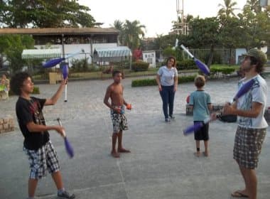 MAR de Palhaços realiza apresentações e oficinas gratuitas de a arte circense