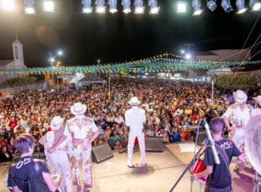 Alcymar Monteiro celebra música nordestina na festa de São Pedro em Irecê