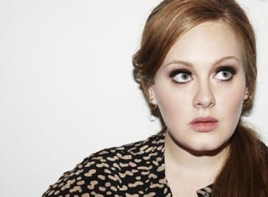 Adele recusou oferta para participar cantar música contra ebola