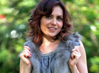 Monica Iozzi estreia em novela da Rede Globo