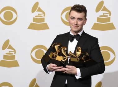 Grammy: Sam Smith é grande vencedor; Kanye ameaça invadir palco para protestar