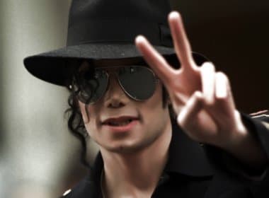Michael Jackson é líder de vendas entre artistas mortos