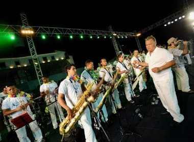 ‘Orquestra das Quatro Maestrias’ abre Carnaval de Salvador