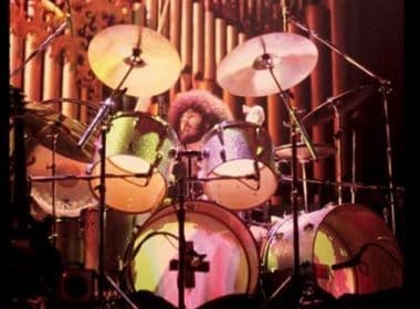 Ex-baterista do grupo Boston, Sib Hashian morre durante show em cruzeiro marítimo