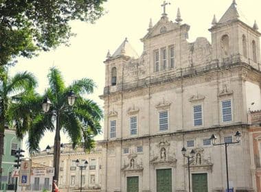 Arquidiocese lança selo comemorativo pela reabertura da Catedral Basílica