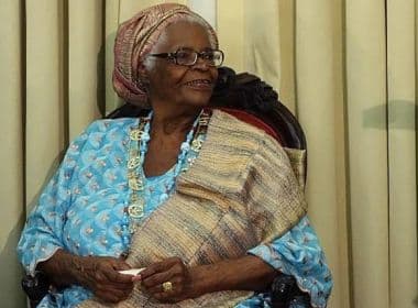 Mãe Stella de Oxóssi recebe homenagem da Academia de Letras da Bahia nesta quinta