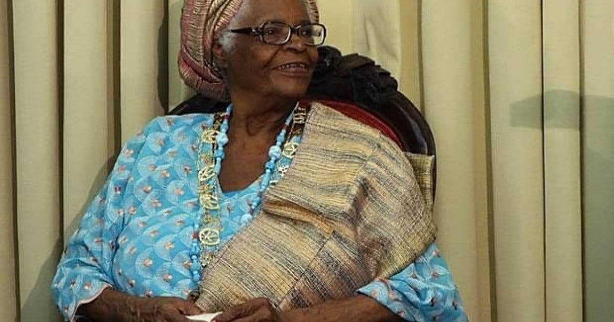 Mãe Stella de Oxóssi recebe homenagem da Academia de Letras da Bahia nesta quinta