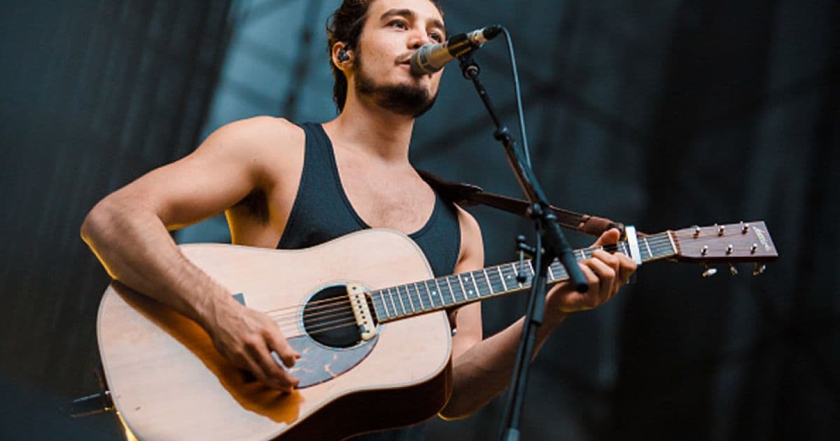 Tiago Iorc será o primeiro artista a gravar a nova edição do 'Acústico MTV', diz jornalista