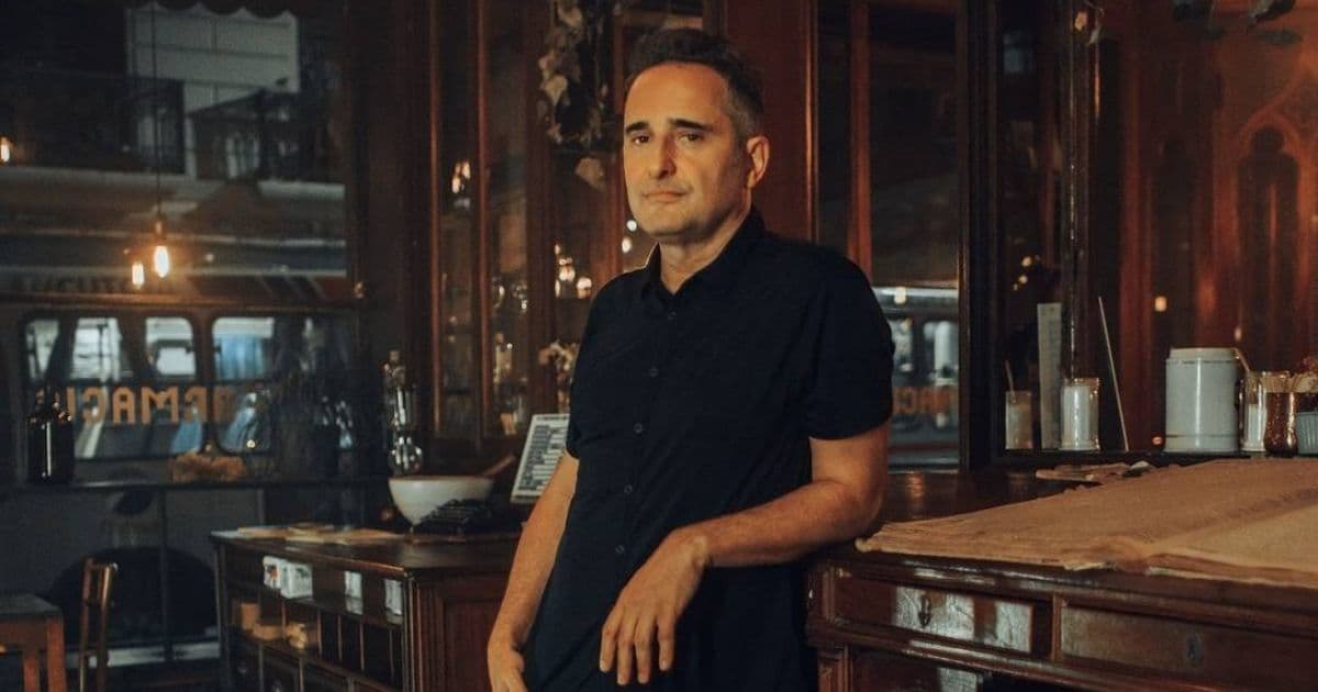 Após show, Jorge Drexler é revistado durante blitz da polícia em casa de festa de Pelotas