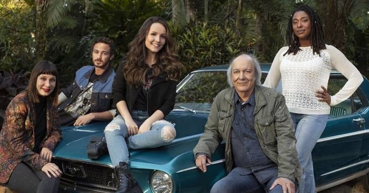 'Modo Avião': Novo filme da Netflix será estrelado por Larissa Manoela e Eramos Carlos