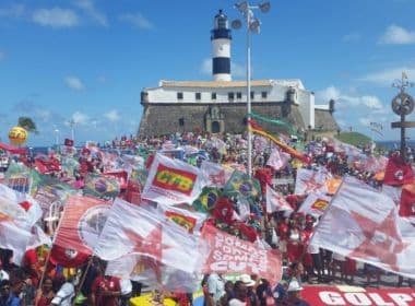 Com Chico César, Farol da Barra recebe Festival Lula Livre Salvador neste domingo 