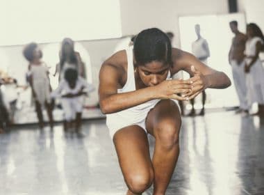 Alunos do curso de dança da Funceb apresentam 'Aramino' na Sala do Coro