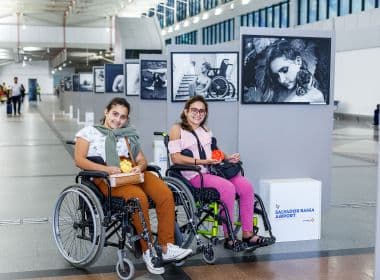 Aeroporto de Salvador recebe exposição com fotos de mulheres com deficiência física