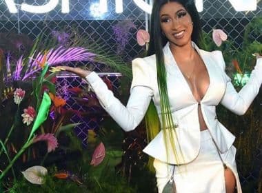 Cardi B é processada após ser acusada de insultar, golpear e cuspir segurança de hospital 