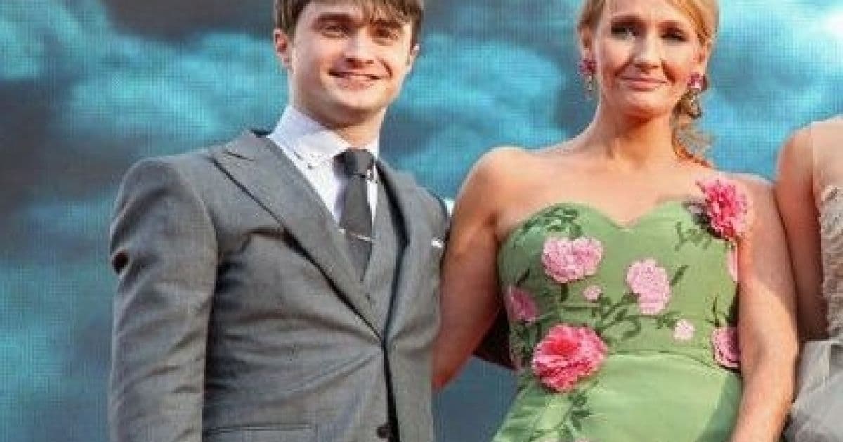 Daniel Radcliffe rebate comentários transfóbicos de J. K. Rowling