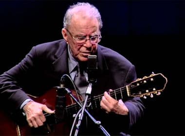 João Gilberto terá nova biografia assinada pelo jornalista Zuza Homem de Mello