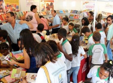 Lançada 13ª edição da Feira do Livro; evento será realizado virtualmente pela primeira vez