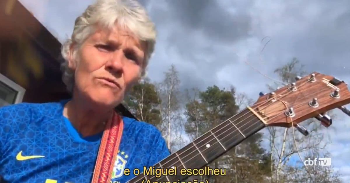 Sueca, técnica da seleção brasileira feminina de futebol grava versão de música de Alceu 