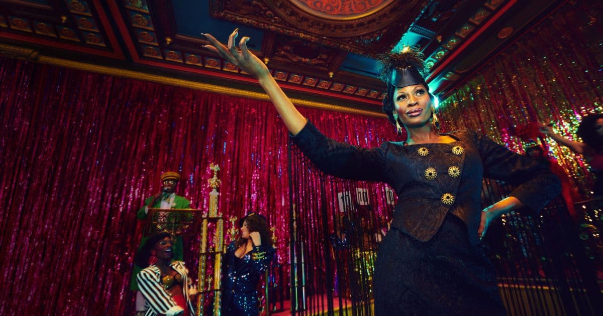 'Pose' retoma filmagens da 3ª temporada após paralisação causada pela pandemia da Covid-19