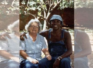 Milton Nascimento faz relato emocionado de quando 'roubou' violão da mãe