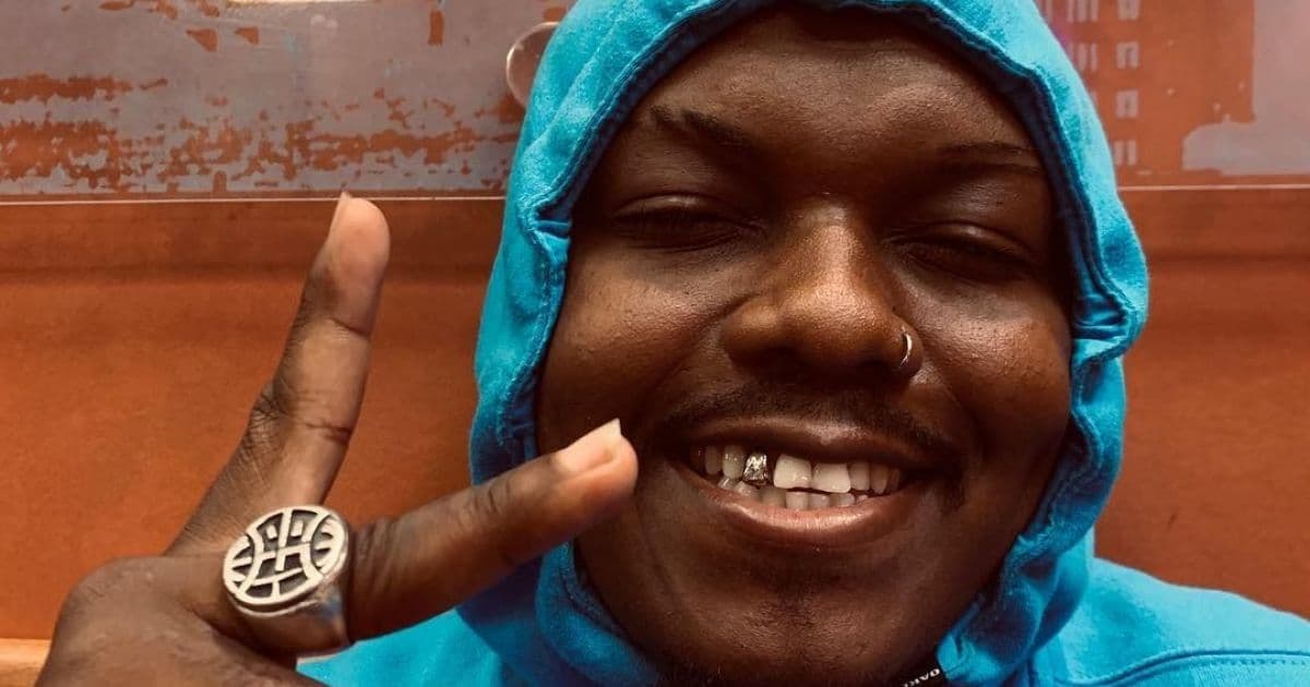 Rapper Djonga é rechaçado nas redes sociais após fazer show