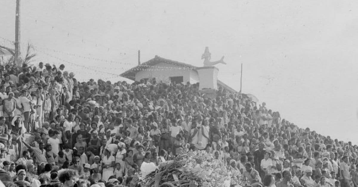 A partir de fotos raras, pesquisador cria 'guia de uma cidade que não existe mais'