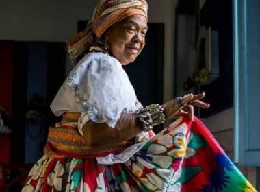 Minidocumentário faz homenagem a Nicinha, rainha do samba de Santo Amaro